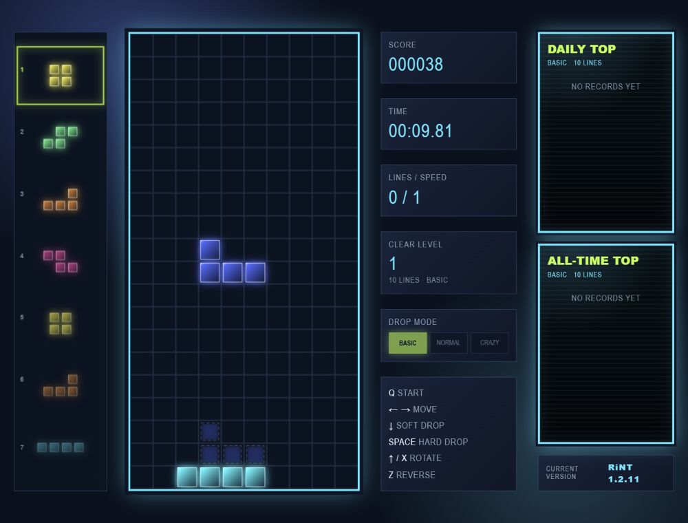 RiNT Basic play: upcoming pieces on the left, landing outline in the board, and target progress and timer on the right
